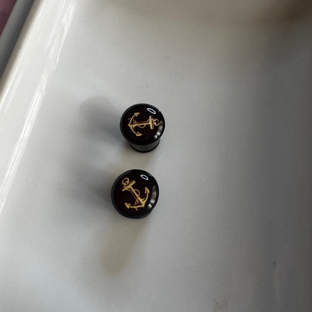Black and Gold Anchor Plugs